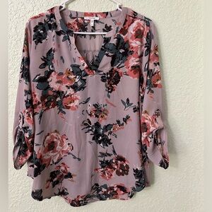 Size L Atwood 3/4 sleeve popover blouse Maurice’s